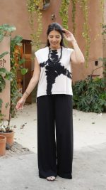 Blusa Feminina Manga Curta Estampada - Preto