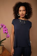 Blusa Feminina Com Manga Curta