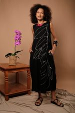 Vestido Feminino Em Malha Sem Manga - Preto