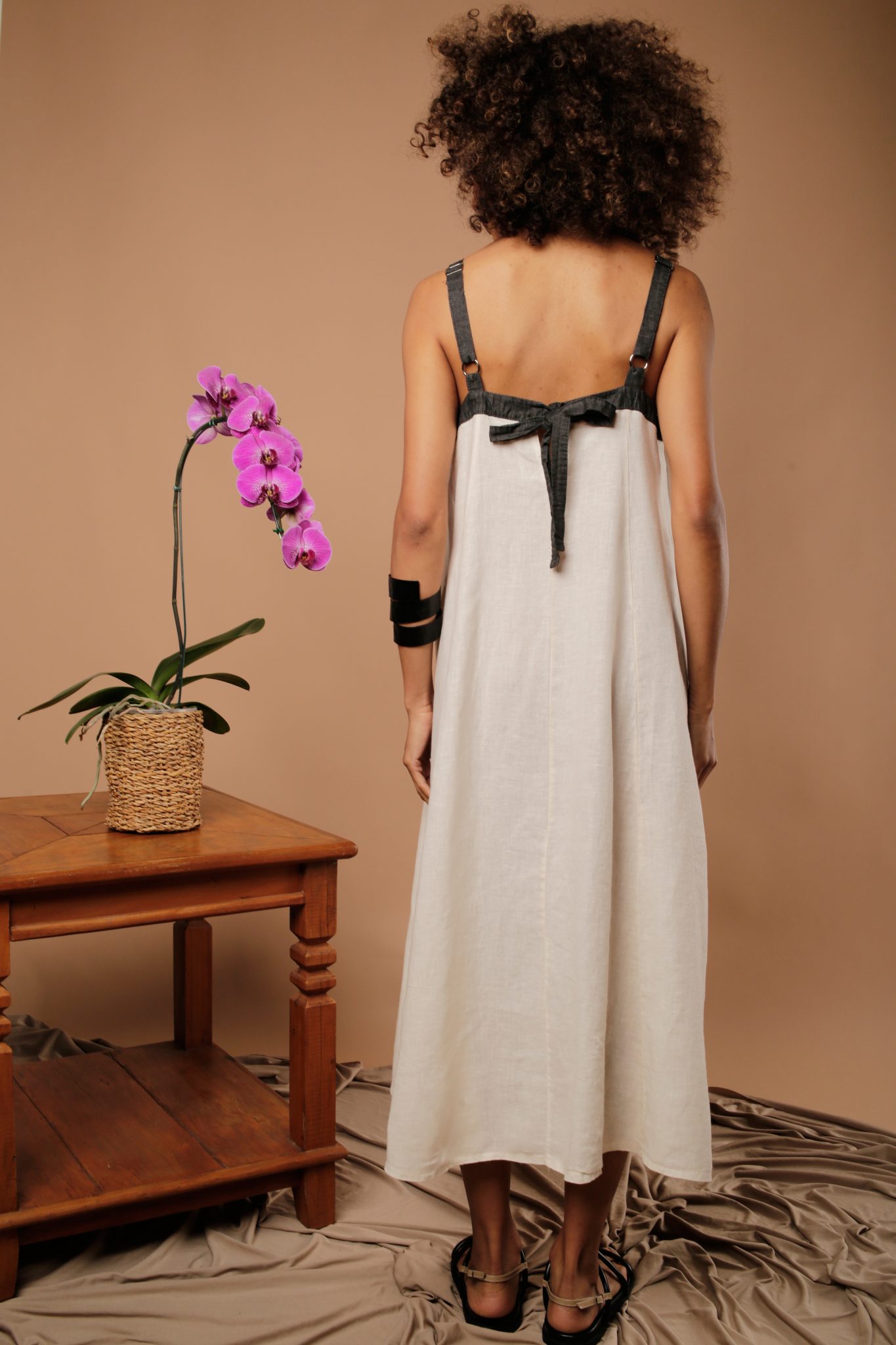 3 Vestido Feminino Linho Puro Alça - Imagem 3