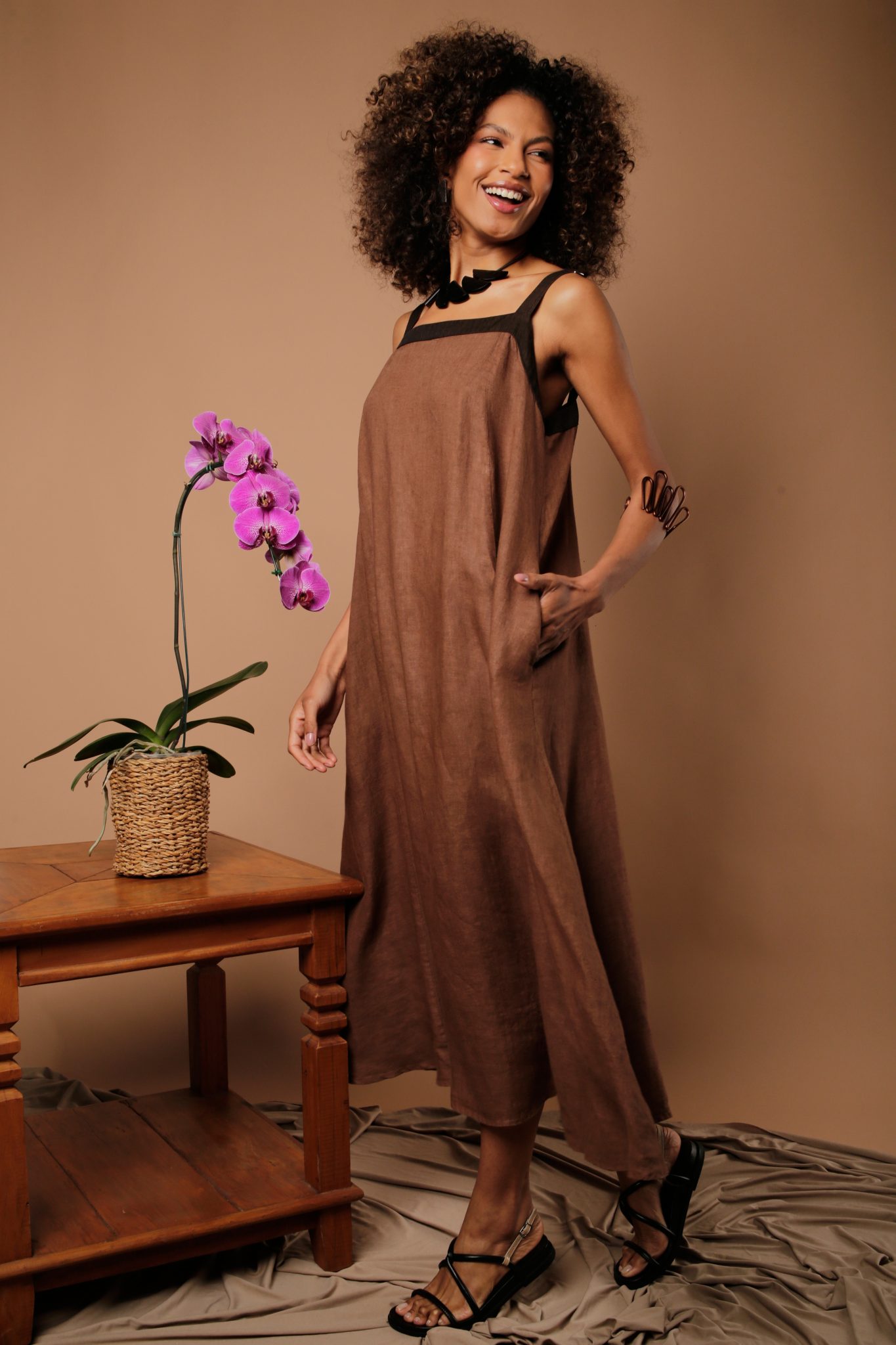 9 Vestido Feminino Linho Puro Alça - Imagem 6