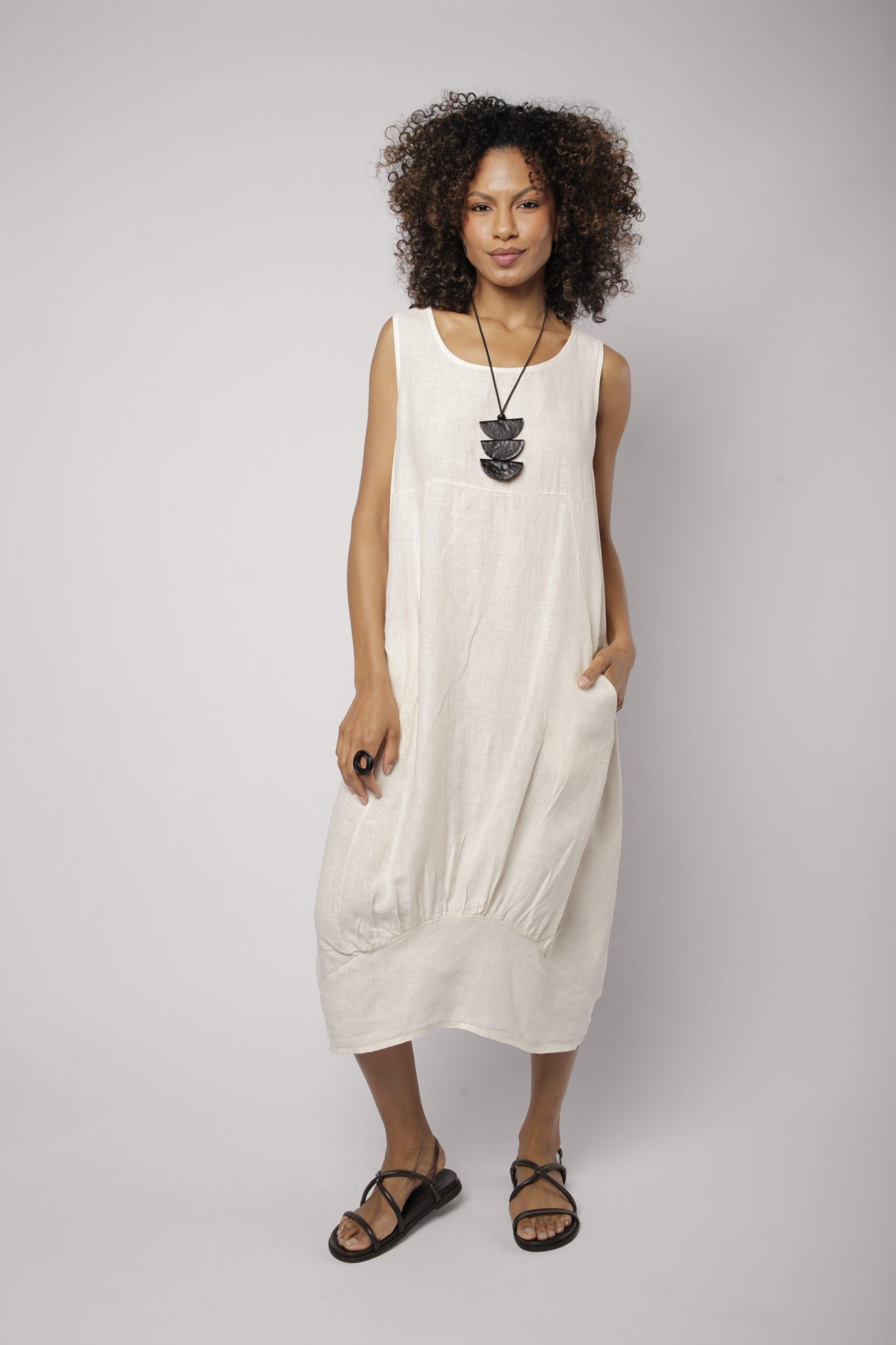_D3_7401 Vestido Feminino Linho Puro Malha Lateral - Imagem 5