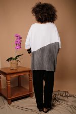 Blusa Feminina Em Malha Com Manga Curta - Branco - Imagem 4