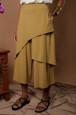 Calça Feminina Em Malha Com Bolsos Nas Laterais - Imagem 9