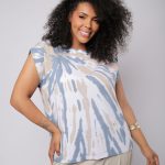 Blusa Feminina Em Malha Com Manga Curta - Bicolor