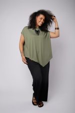 Blusa Feminina Em Malha Mangas Curtas - Imagem 9