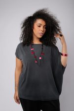 Blusa Feminina Em Malha Estampada - Preto - Imagem 3