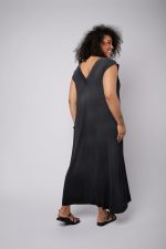 Vestido Feminino Em Malha Com Bolsos - Preto - Imagem 3