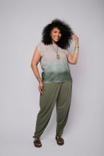 Blusa Feminina Em Malha Com Manga Curta - Caqui - Imagem 2