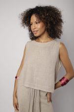 Regata Em Linho Puro Com Botão - Imagem 8